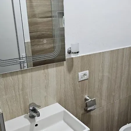 Alojamento de Acomodação e Pequeno-almoço Marigona 3*