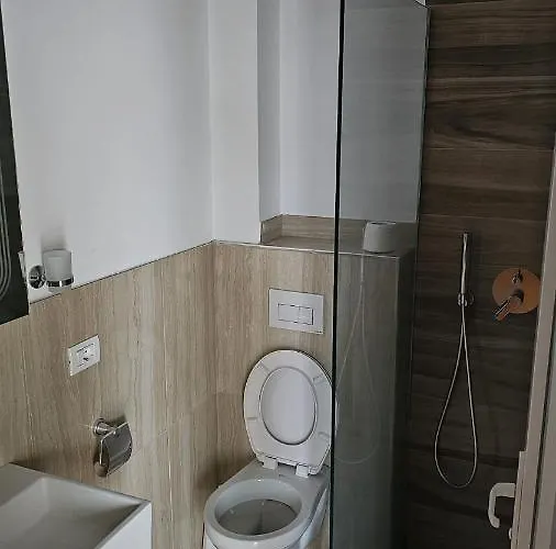 Marigona B&B Shëngjin